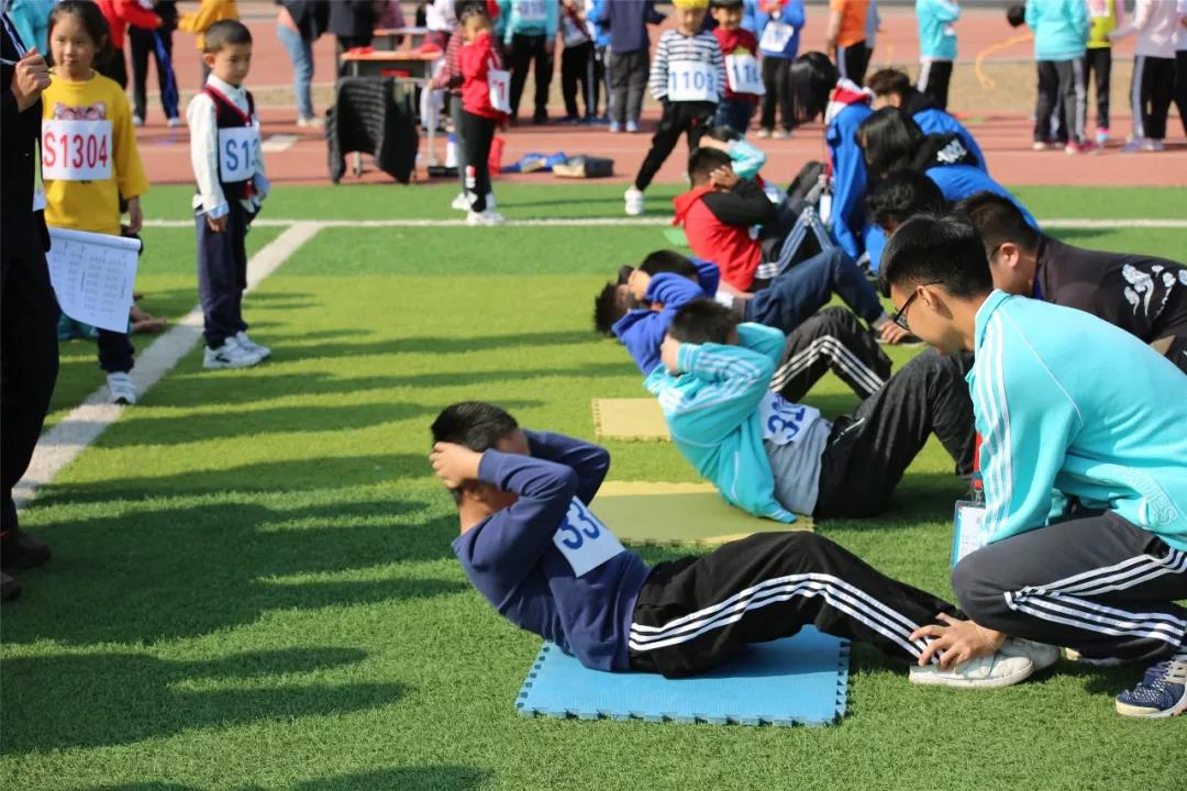 北大附属实验学校2018年第十二届秋季田径运动会精彩回顾