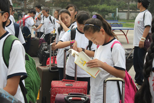 北大附校玉树学生暑期顺利离校返乡